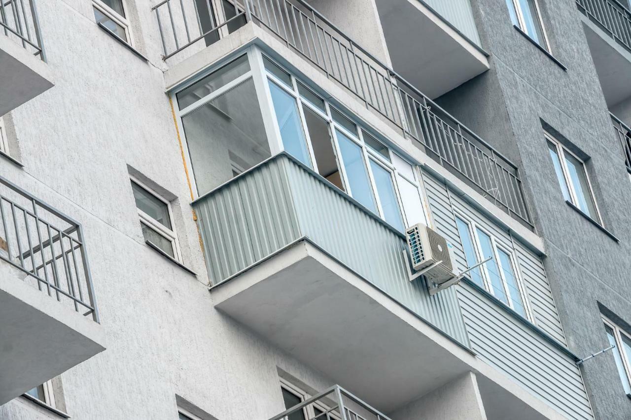 Apartments Akniet 233 - Asia Park Almaty Exterior photo